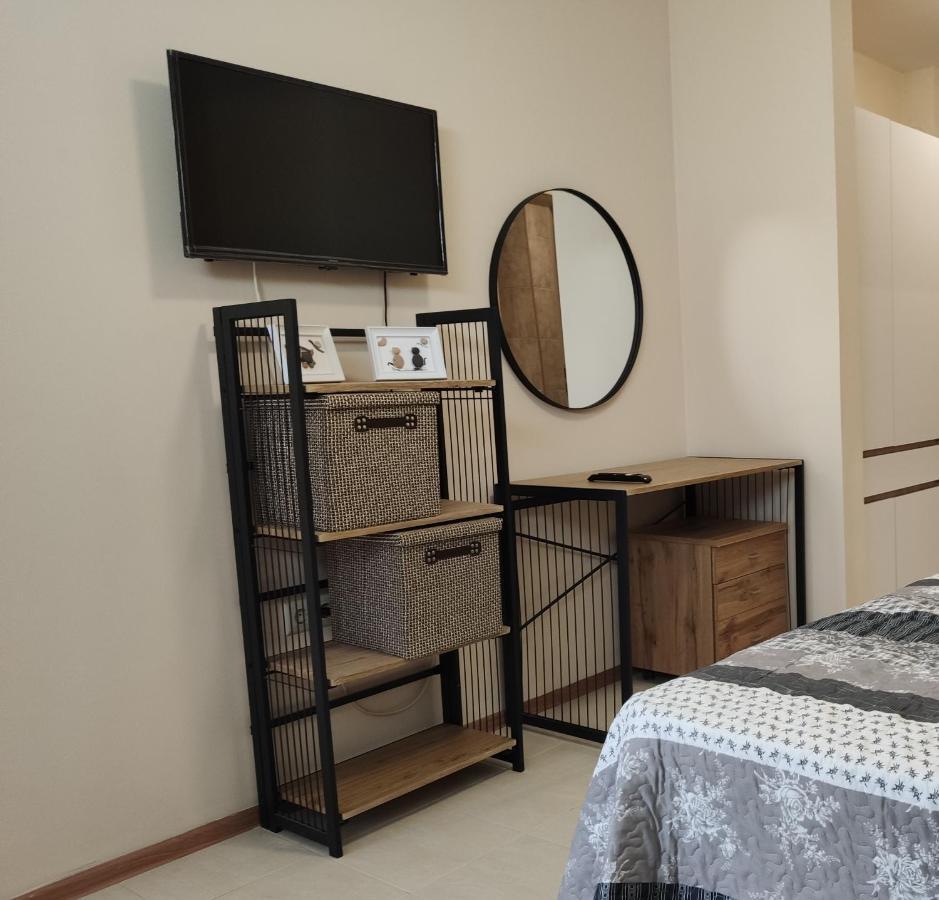 Къмпинг Градина - Апартамент С Две Спални В К-С Черноморска Звезда Apartamento Chernomorets Exterior foto